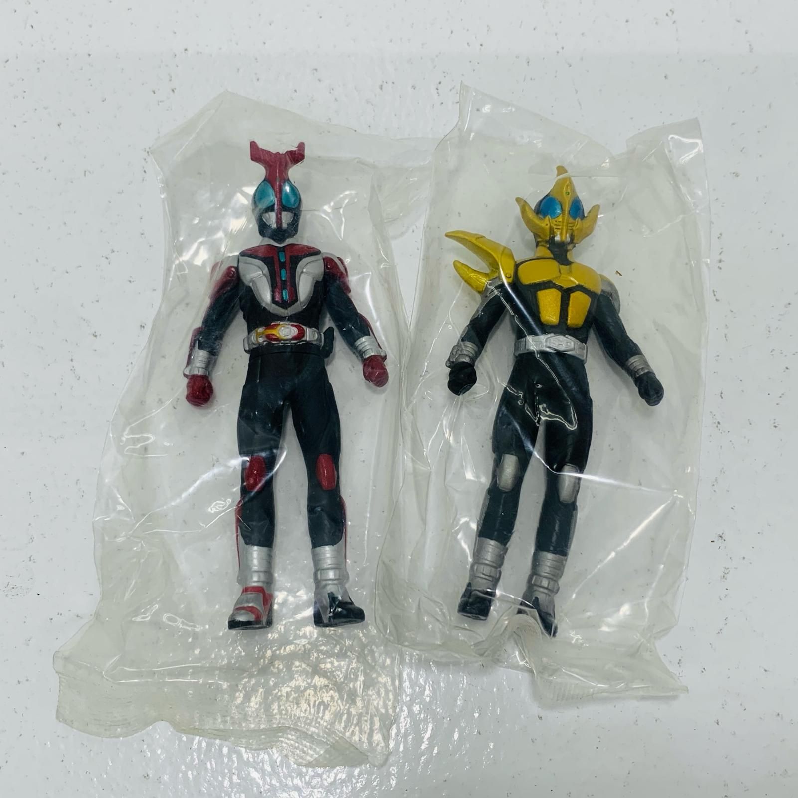 中古 フィギュア 仮面ライダー No.1カブトハイパーフォームVS