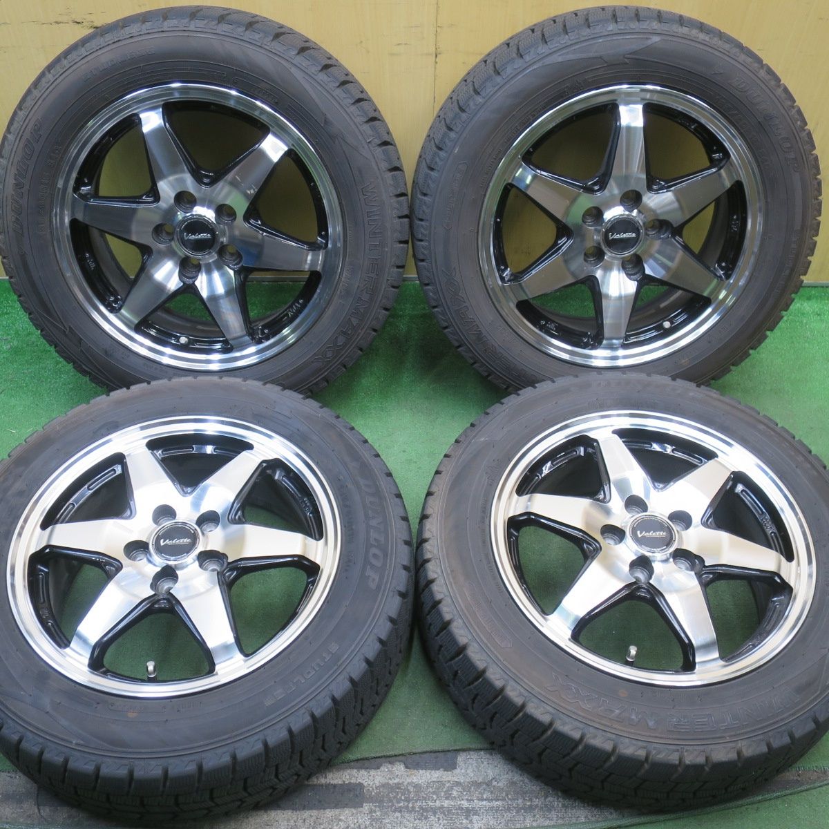 バリ溝 23年 9.5分以上 シエンタ 等 185 60R15 スタッドレス ダンロップ ウインターマックス WM02 Valette 15インチ PCD100 5H 5093002NJス