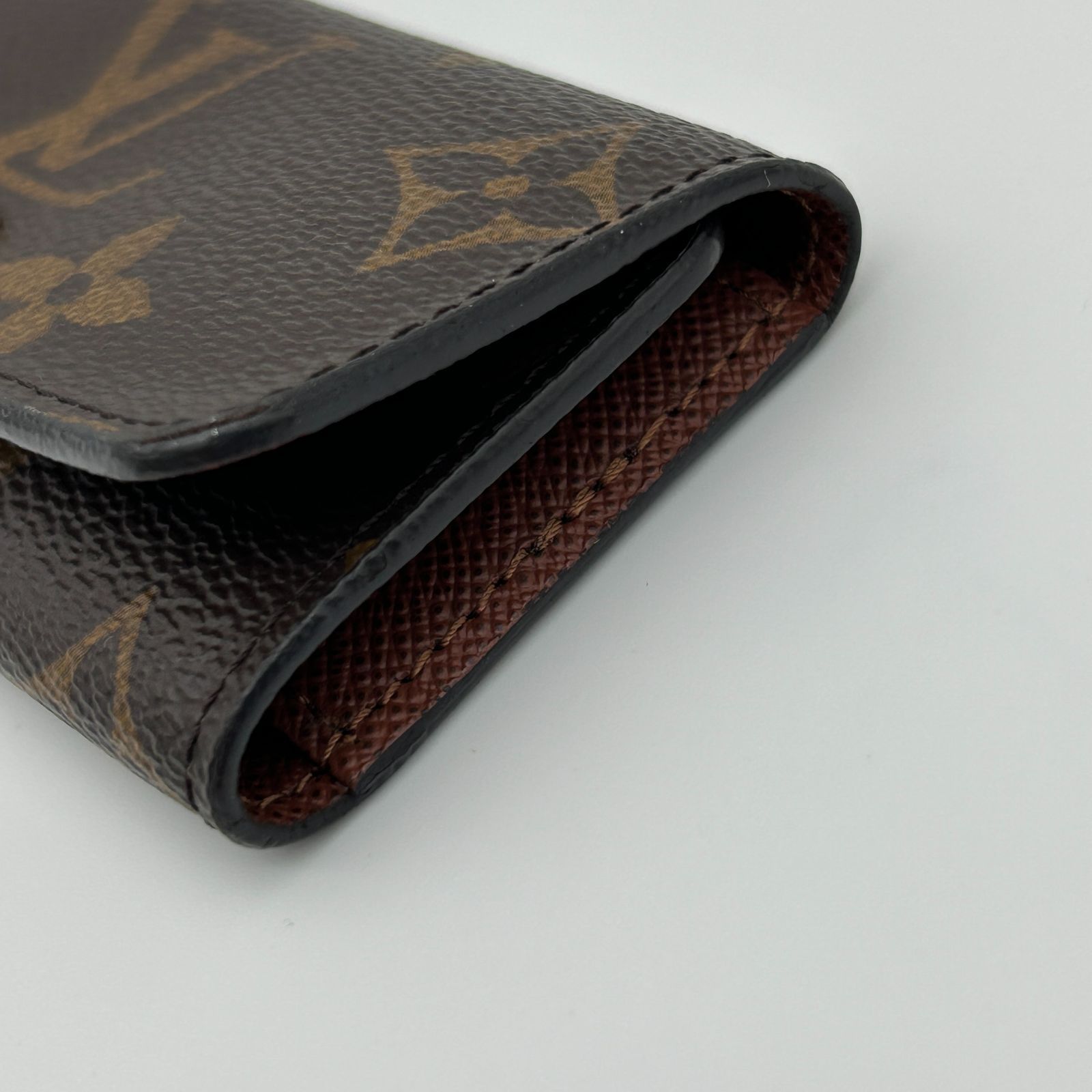 Louis Vuitton モノグラム ダークブラウン キーケース 中古・古着通販】LOUIS VUITTON (ルイ ヴィトン) モノグラムキーケース