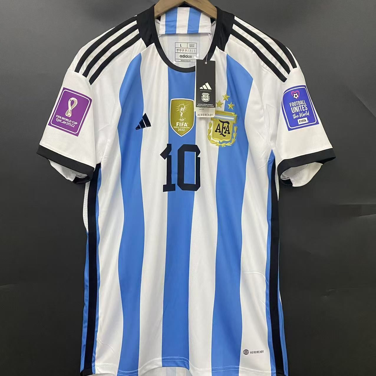 新品未使用】メッシ オーセンティック カタールW杯 決勝戦 優勝