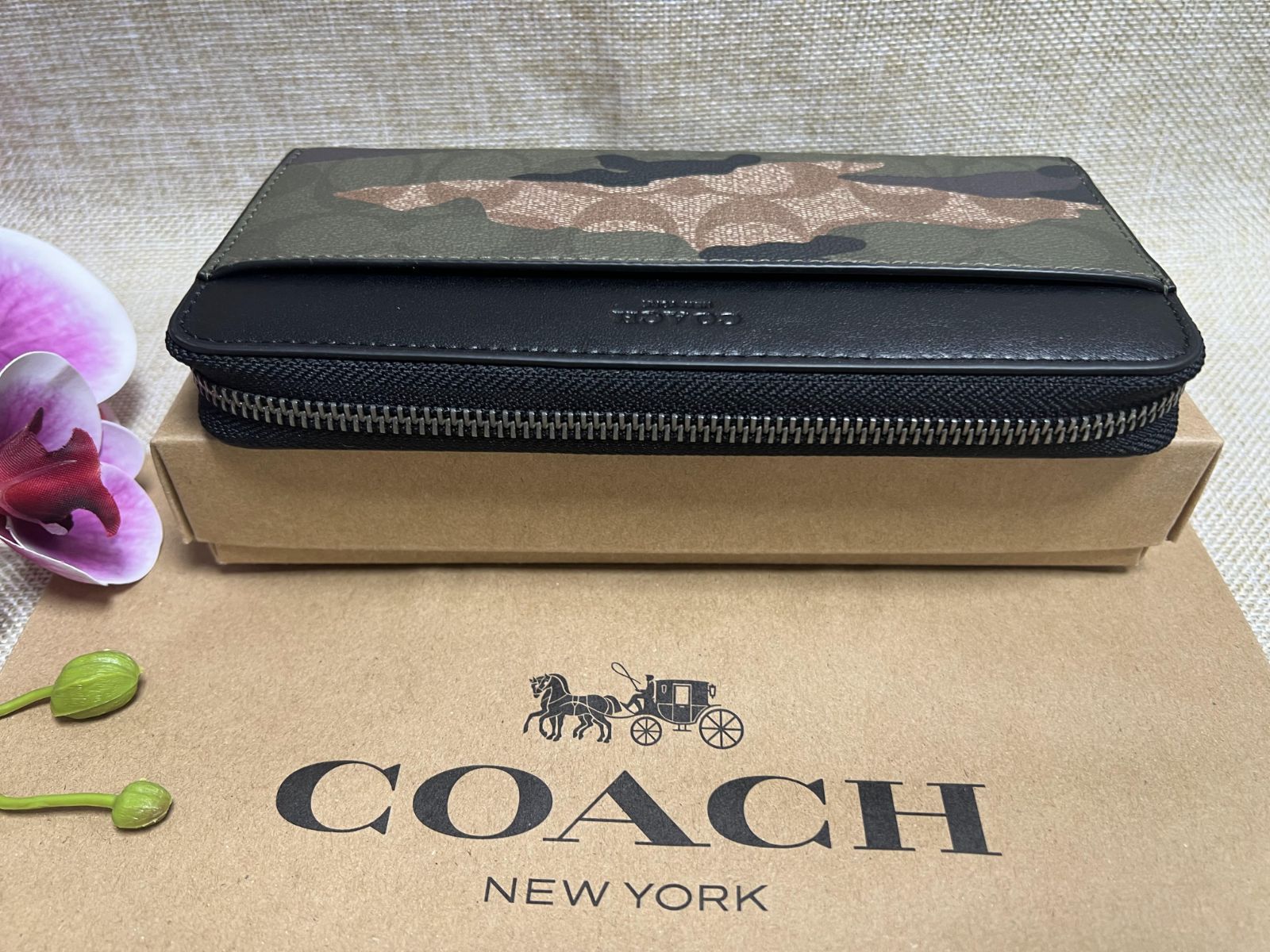 新品 大人気 残り１つ COACH 財布 ブラウン 迷彩 カモ柄 コーチ 長財布 ...