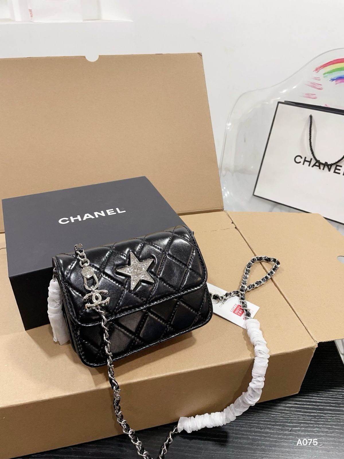 ア*え様 売切値下げ❤️シャネル空箱大きめラウンド型　CHANEL　ボックスBO ア*え様 売切値下げ❤️シャネル空箱大きめラウンド型 CHANEL