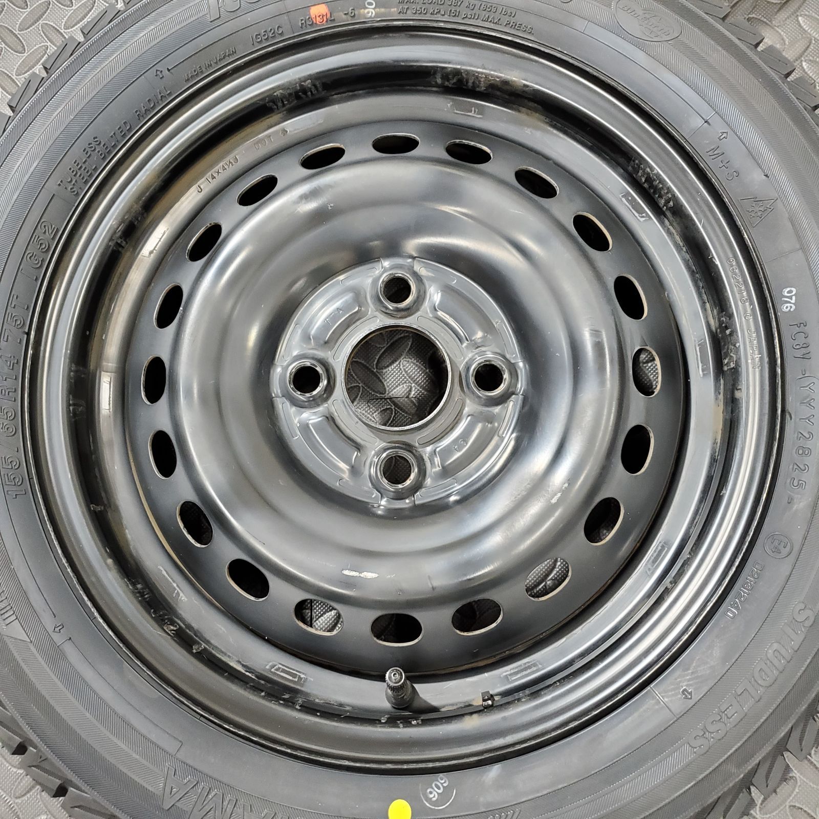 N-WGN スタッドレスタイヤ