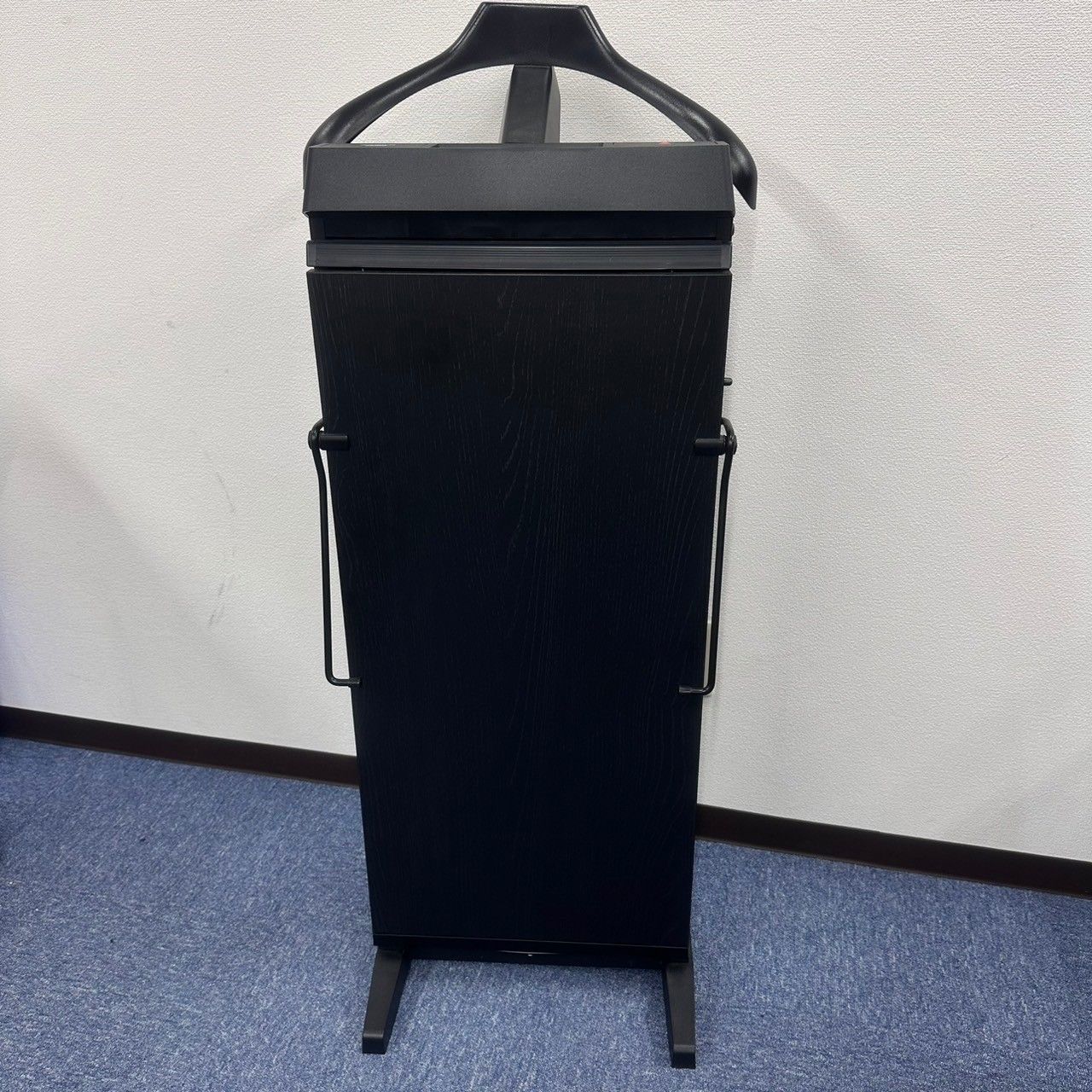 CORBY コルビー ズボンプレッサー 3300 スタンド型 パンツプレス ブラック