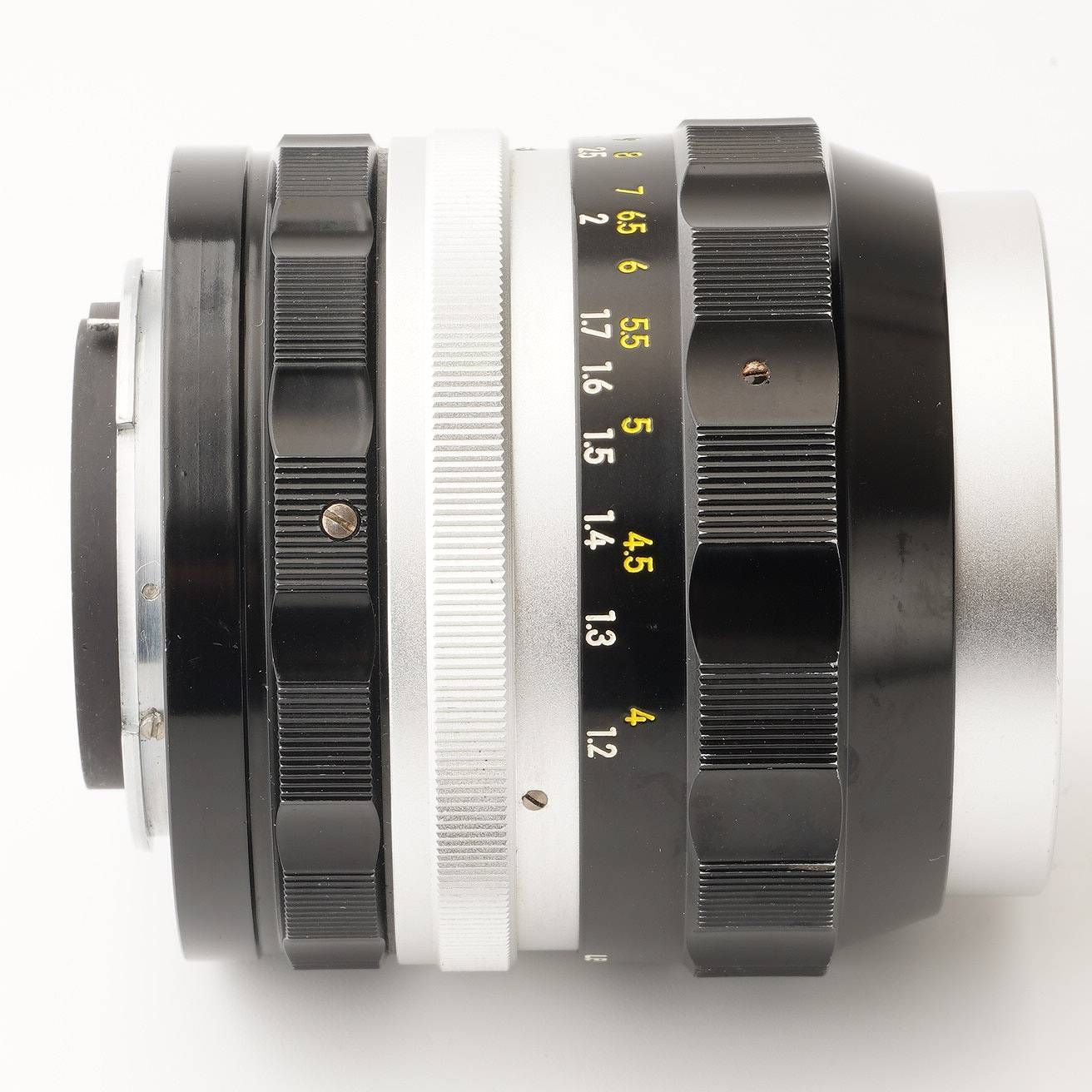 ニコン Nippon Kogaku 非Ai Nikkor-P Auto 105mm F2.5