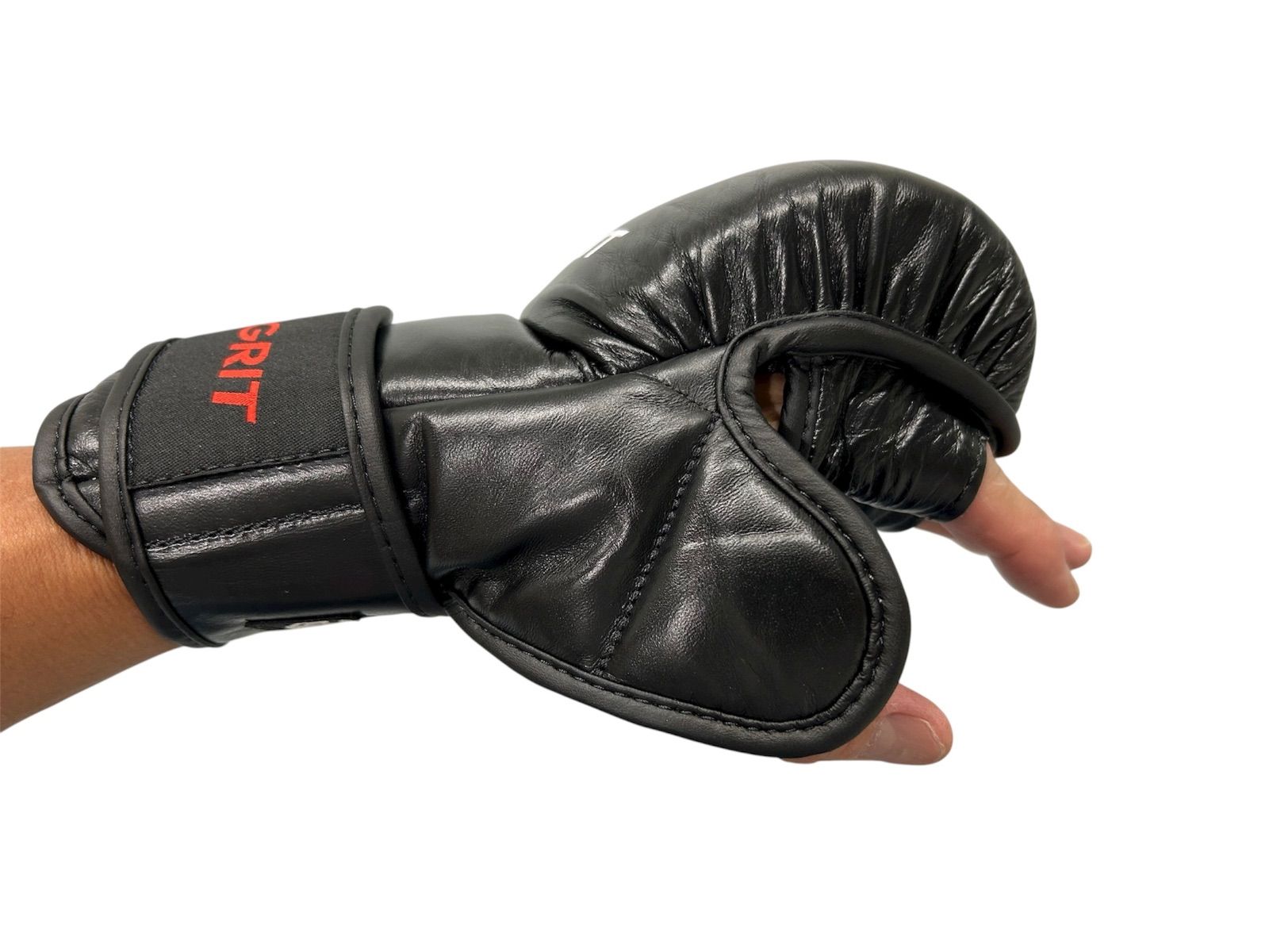 ブラック 握りやすく使いやすさ抜群のグローブです