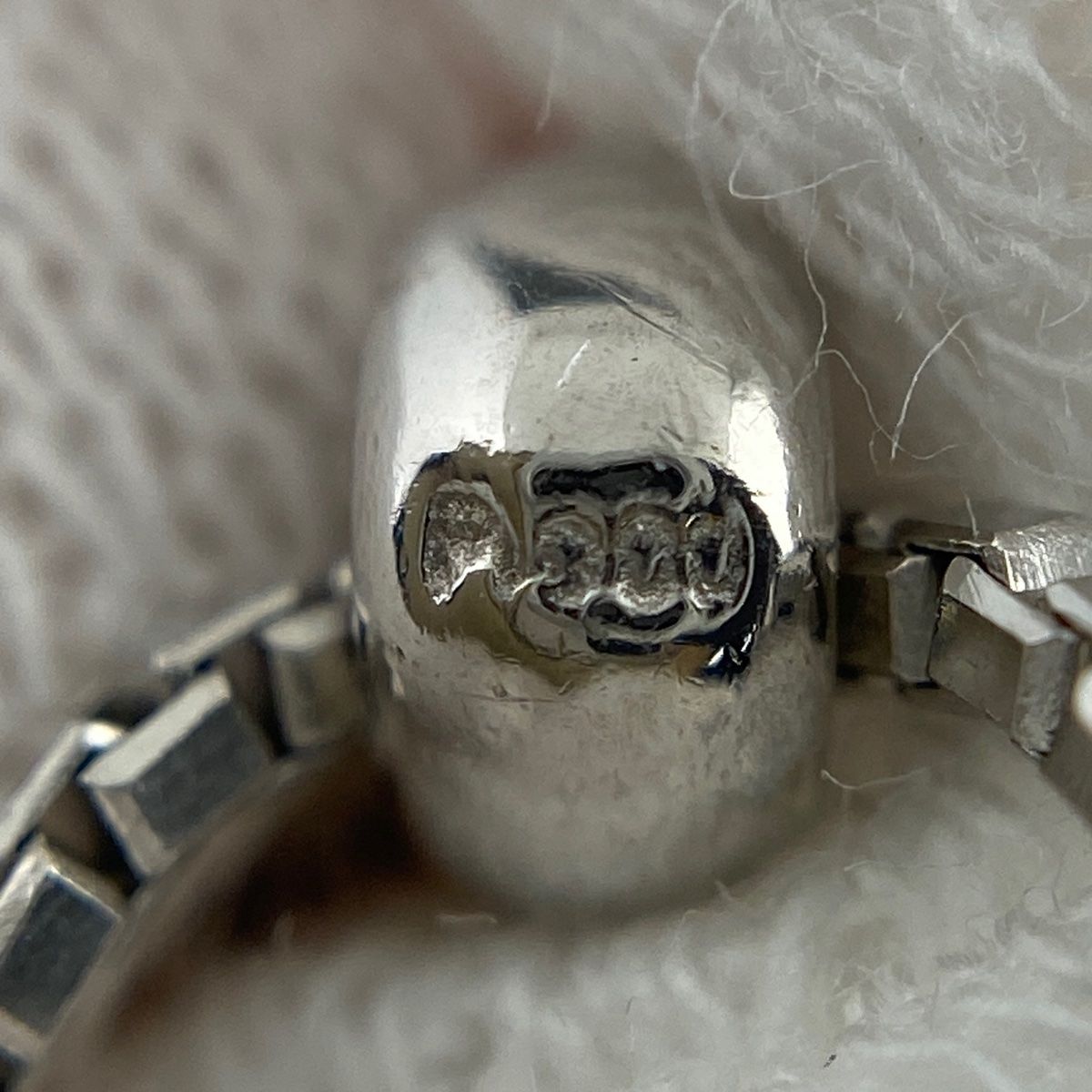 サファイア デザインネックレス プラチナ ペンダント メレダイヤ  