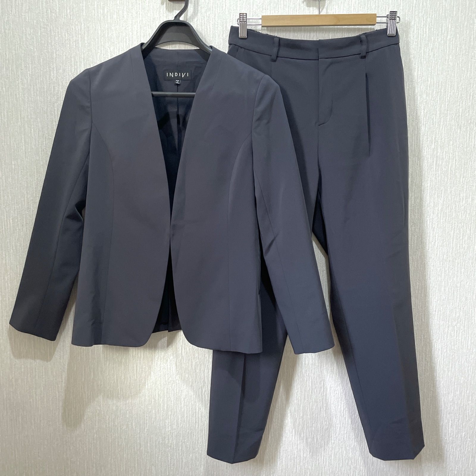 美品】INDIVI インディヴィ インディビ レディース スーツ 