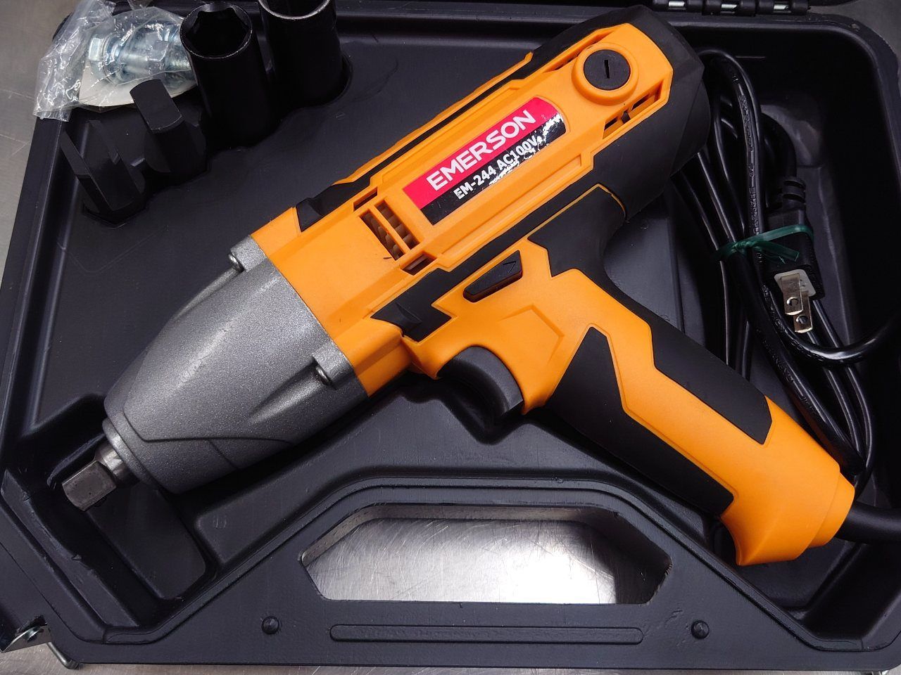 自動車用ハイブリッドレンチ エマーソンEM-244 自動車用ハイブリッドレンチ EM-244 AC100V エマーソン ホイール