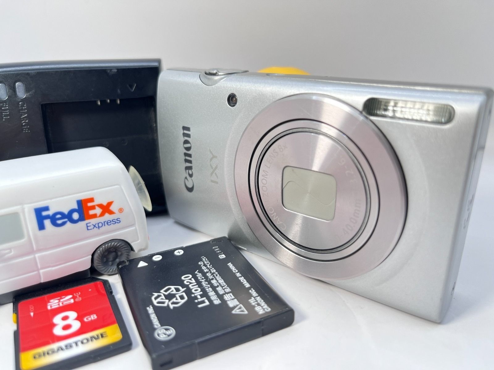 Canon IXY 200 シルバー コンデジ デジタルカメラ キャノン 動作品