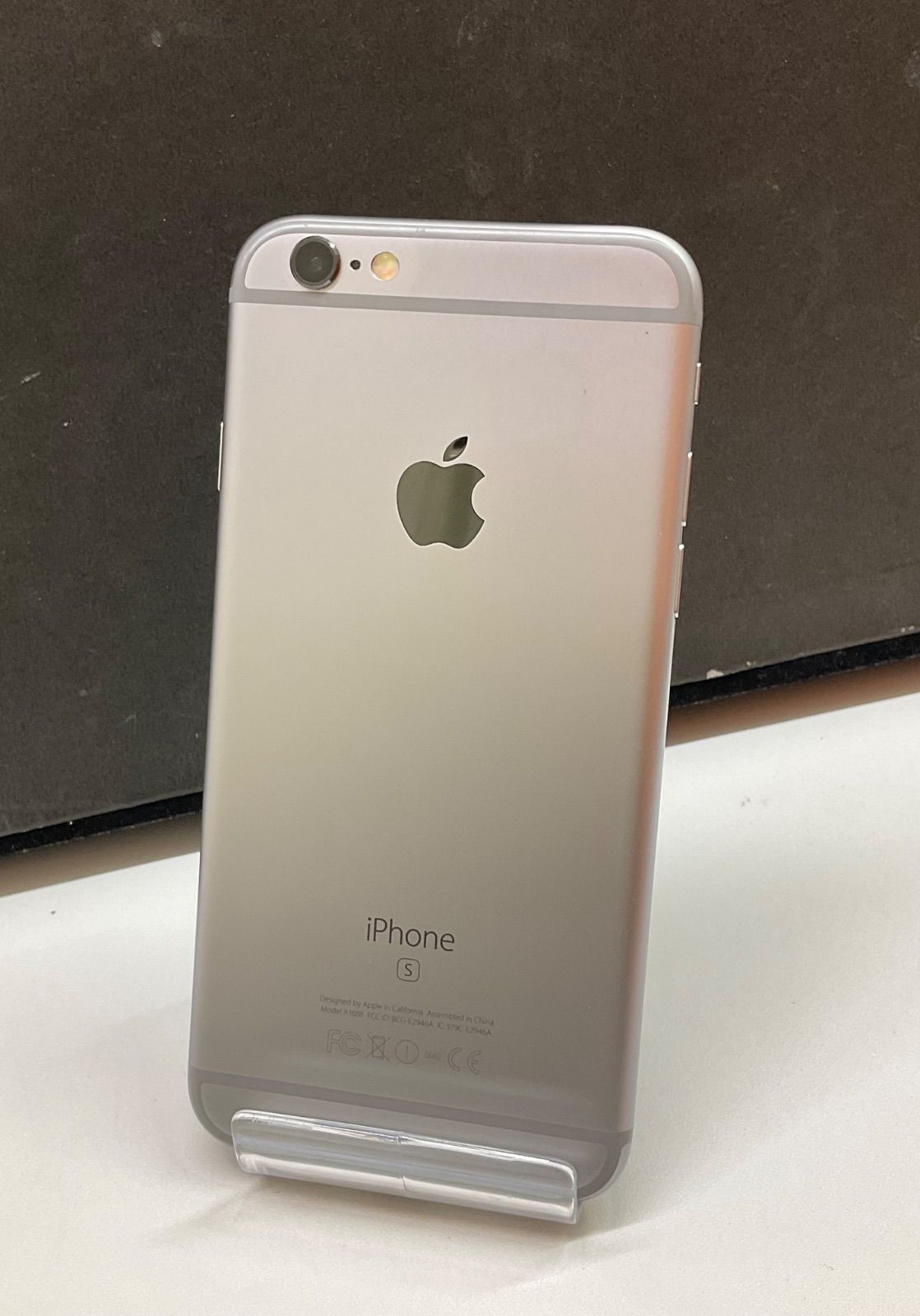 【美品】iPhone6S スペースグレイ 本体 64GB MKQN2J/A iPhone6S スペースグレイ/64GB Apple iPhone 6s 64GB MKQN2J/A