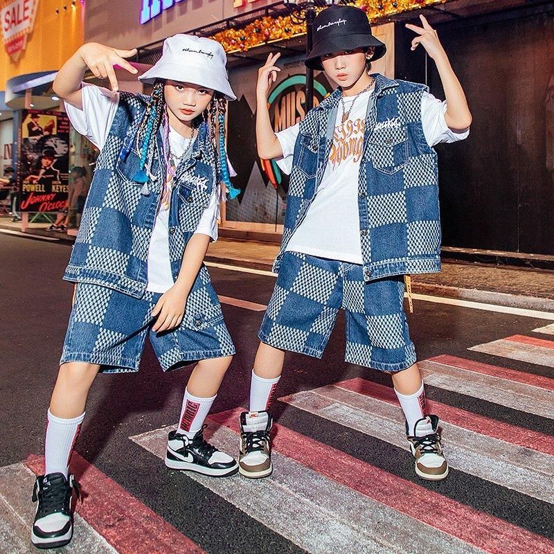 キッズダンス衣装 セットアップ デニムベスト ジーパン 子供服 ヒップホップ 上下2点セット 原宿 Gジャン デニムパンツ 練習着 発表会 総柄 派手 キッズ  ダンス メルカリ