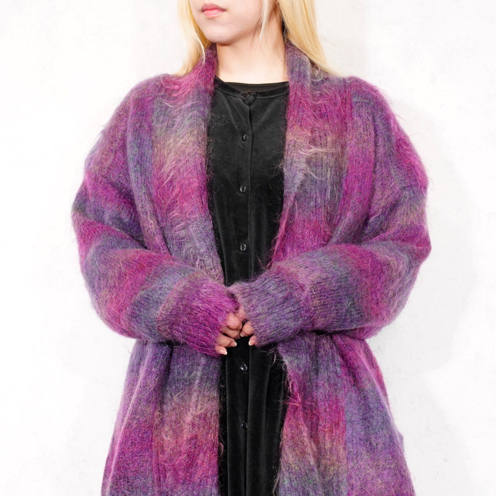 人気アイテムが再入荷！ USA VINTAGE can ducci GRADATION PATTERNED DESIGN LONG MOHAIR KNIT CARDIGAN|アメリカ古着グラデーションデザインロングモヘアニットカーディガン