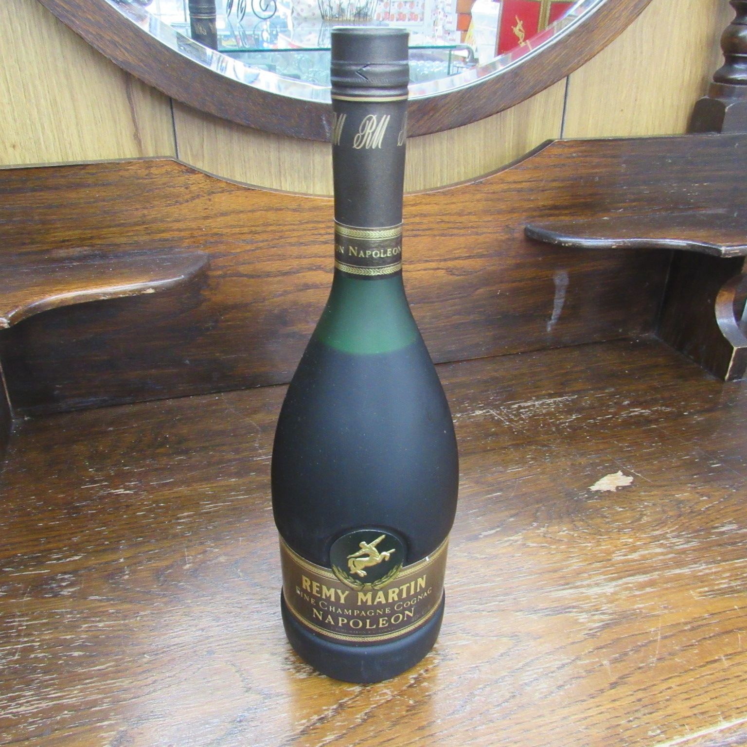 REMY MARTIN レミーマルタン FINE CHAMPAGNE COGNAC NAPOLEON