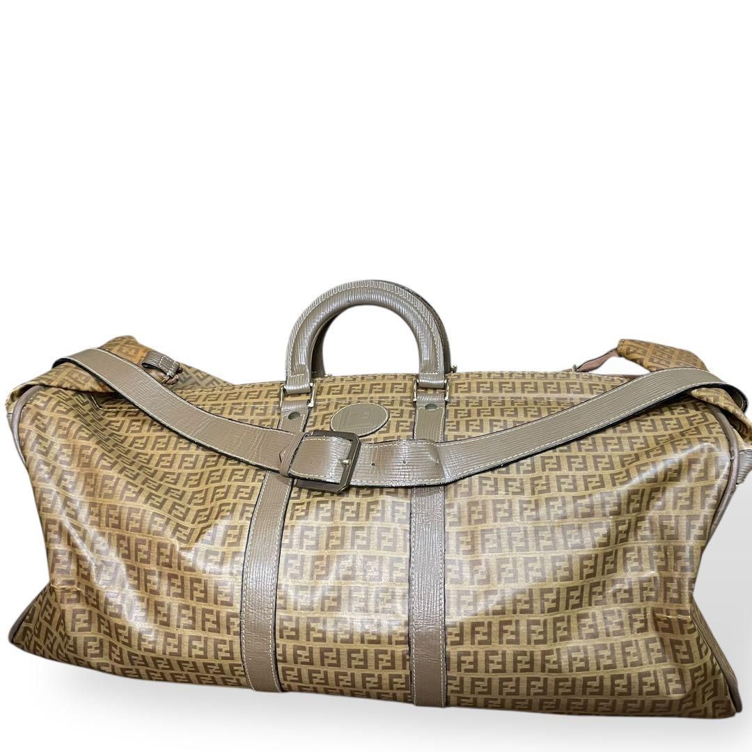 FENDI フェンディ 超大容量ボストンバッグ 旅行かばん ズッカ柄