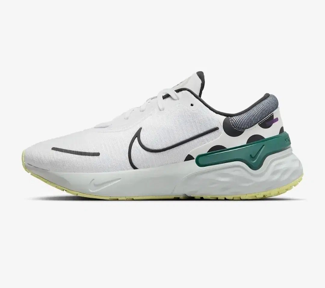 NIKE ナイキ リニュー ラン 4 色あせた スプルース DR2677 ー 100