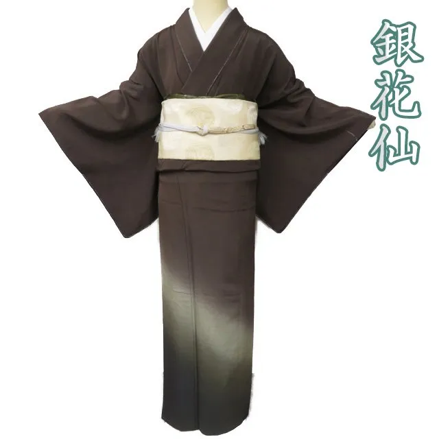 逸品 銀花仙 ぼかし染 シックな花の訪問着 未使用品 正絹 縮緬 共八掛 きものやまと ガード加工済 銀花（和服｜レディースファッション）の通販