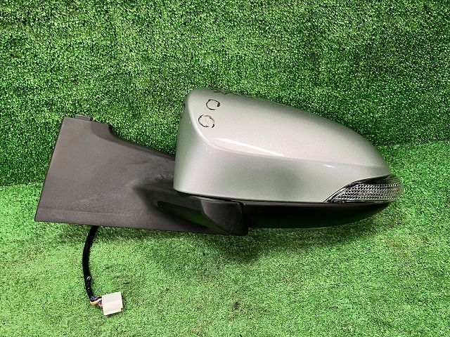 ヴィッツ NSP135 左サイドミラー ドアミラー F 4WD イチコ 8322 87940-52B30 1F7