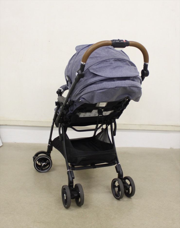 ※直接引取※【cybex】メリオ カーボン 2020年モデル ドリンクホルダー付 直接引取※【cybex】メリオ カーボン 2020年モデル ドリンクホルダー付