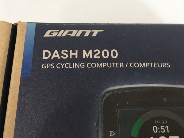美品 GIANT ジャイアント DASH M200 サイクルコンピューター GPS 自