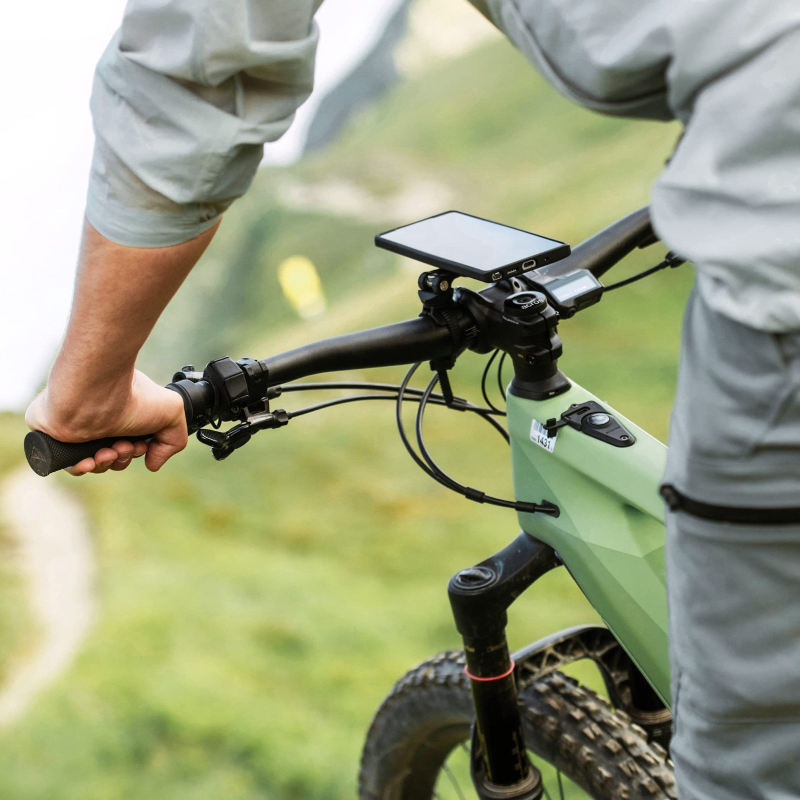 UNIVERSAL ユニバーサルバイクマウント BIKE フォンマウント