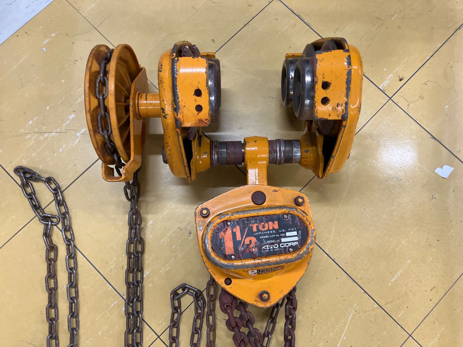 KITO チェーンブロック M3形 1.5t トロリ付 揚程約３m アクトツール富山店 吊