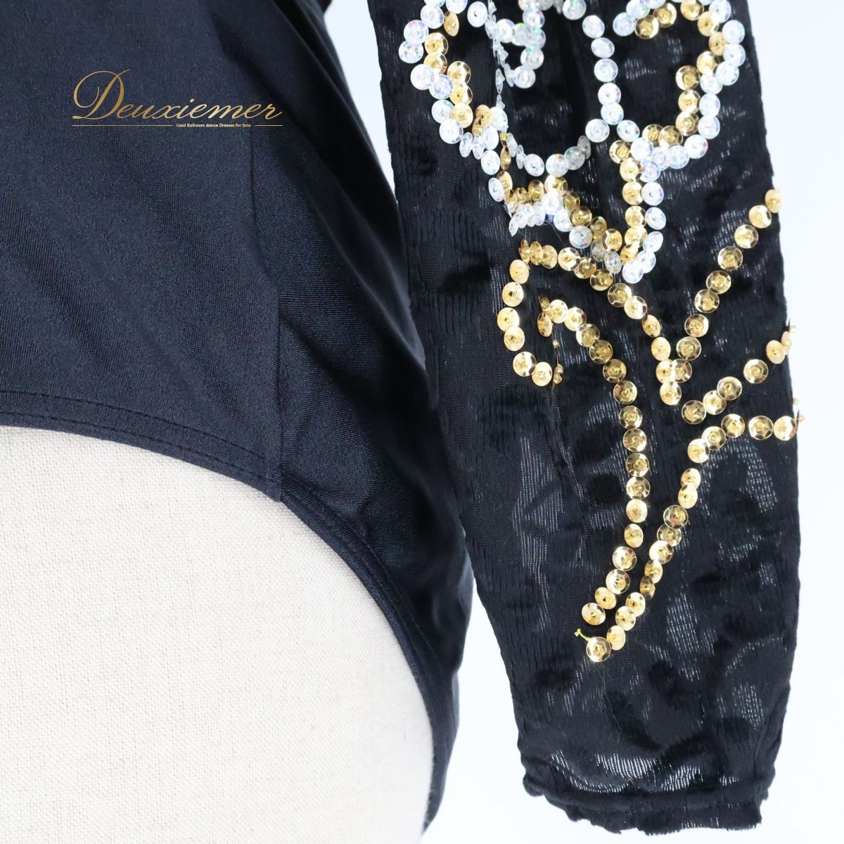 ★社交ダンス★チャコット★メンズジャケット★サイズM★ブラック ベロア★美品 社交ダンス 衣装 トップス チャコット Chacott 長袖 黒 L ベロア