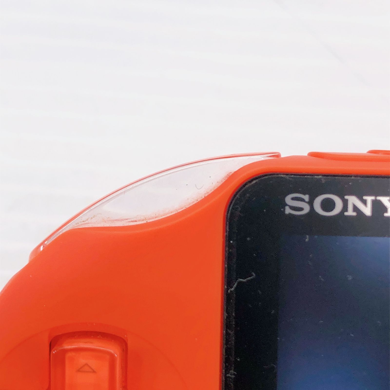 SONY PlayStation Vita Wi-Fiモデル ネオン・オレンジ PCH-2000ZA24