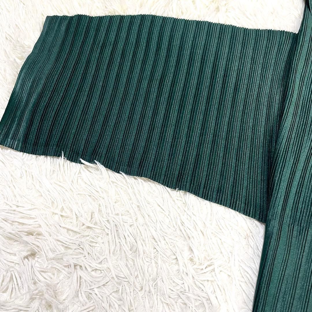 プリーツプリーズ カットソー トップス イッセイミヤケ グリーン 緑