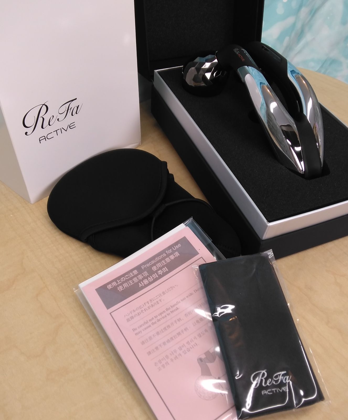 箱潰れ品 リファ アクティブ ダブルエフ MTG ReFa ACTIVE WF 美顔ローラー 25029