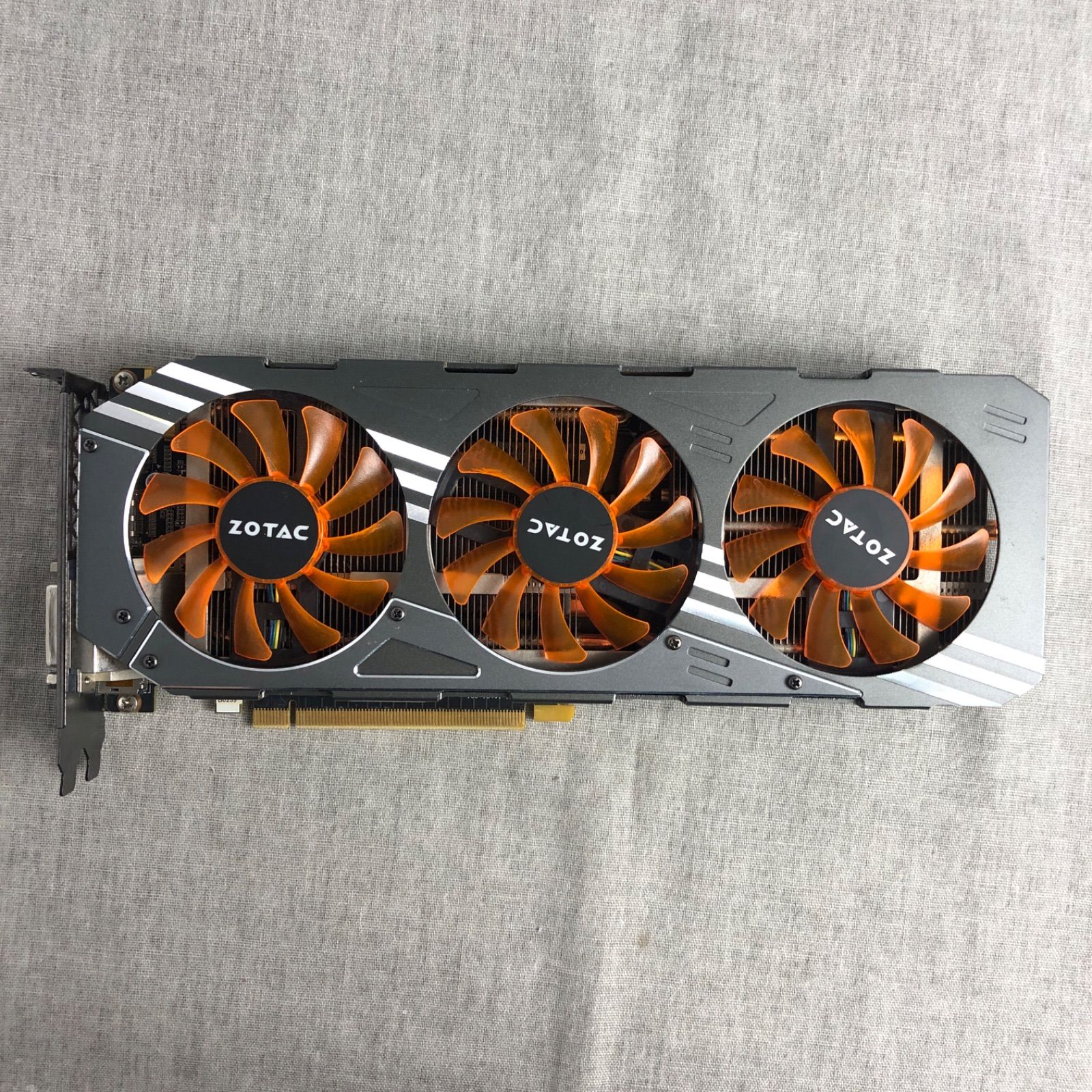 グラフィックボード ZOTAC GeForce GTX 980 AMP! Edition 4GB  GDDR5（ZT-90204-10P）【画面出力確認済】/GPU_M230280PCパーツ