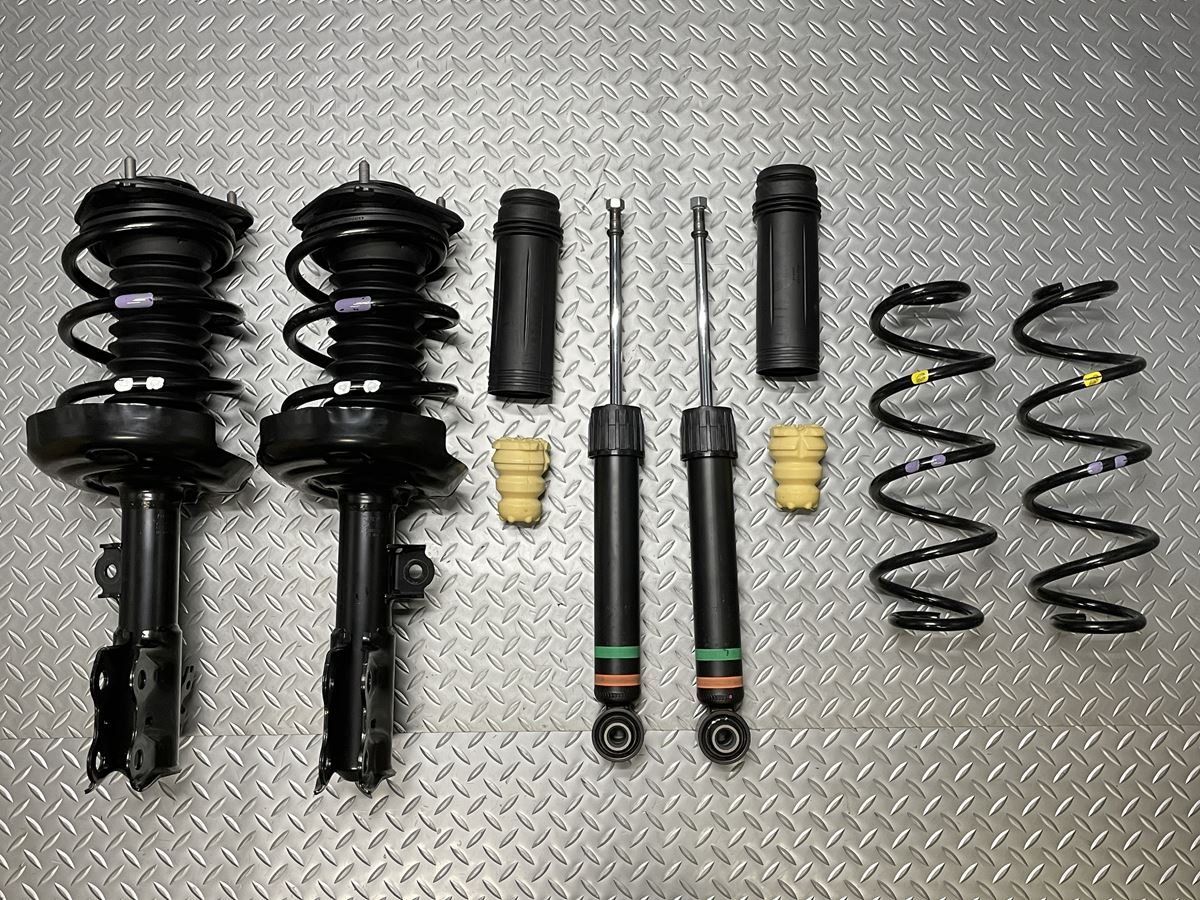 新車外し 60系 トヨタ プリウス 純正 サスキット 品番48510-47550|48520-47550|48530-47320 ショックアブソーバー 25020042