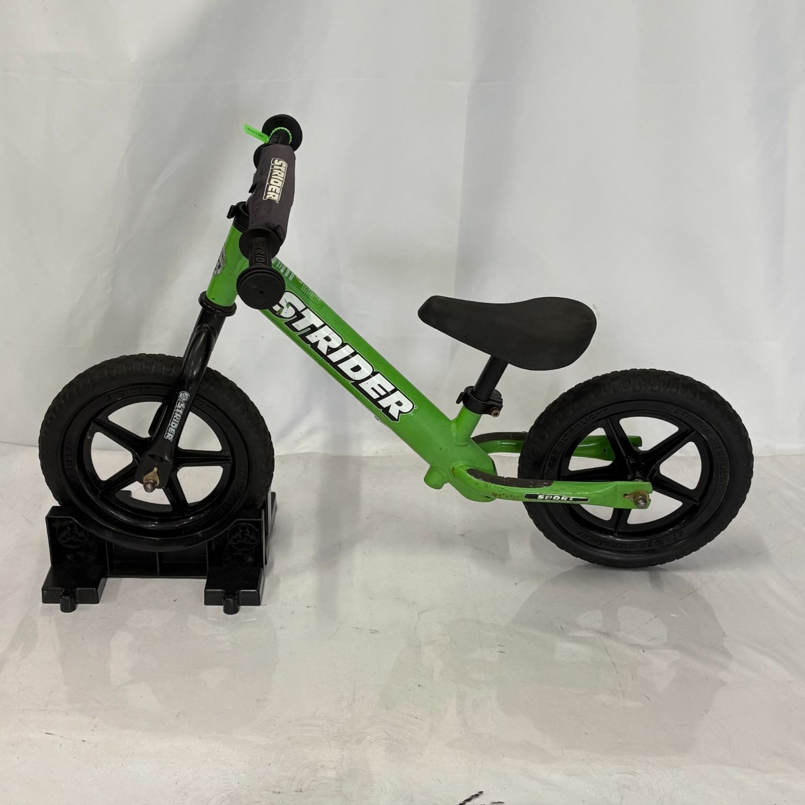STRIDER ストライダー ST-J4 バランスバイク グリーン 緑 美品