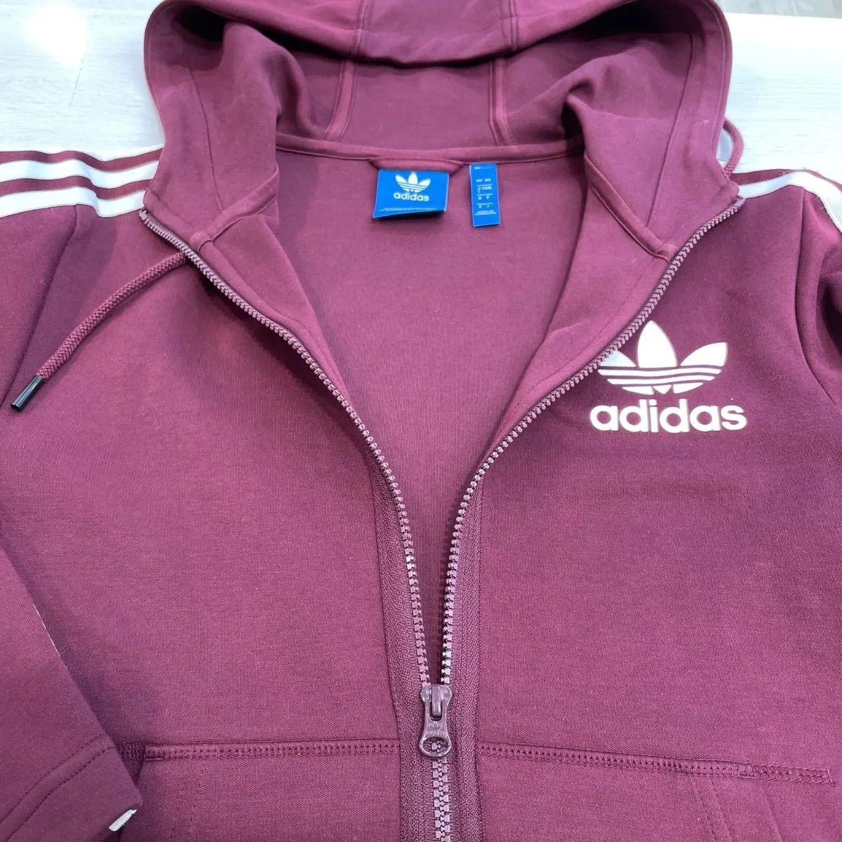 adidas アディダス デカロゴ フルジップ スウェットパーカー S adidas アディダス デカロゴ フルジップ スウェットパーカー S