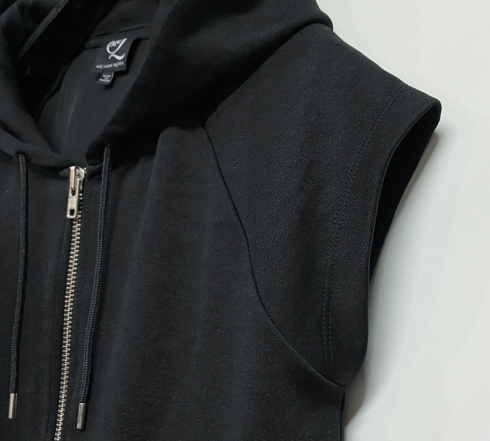 McQ｜マッキュー ノースリーブ ジャージー 切替 ジップパーカー 