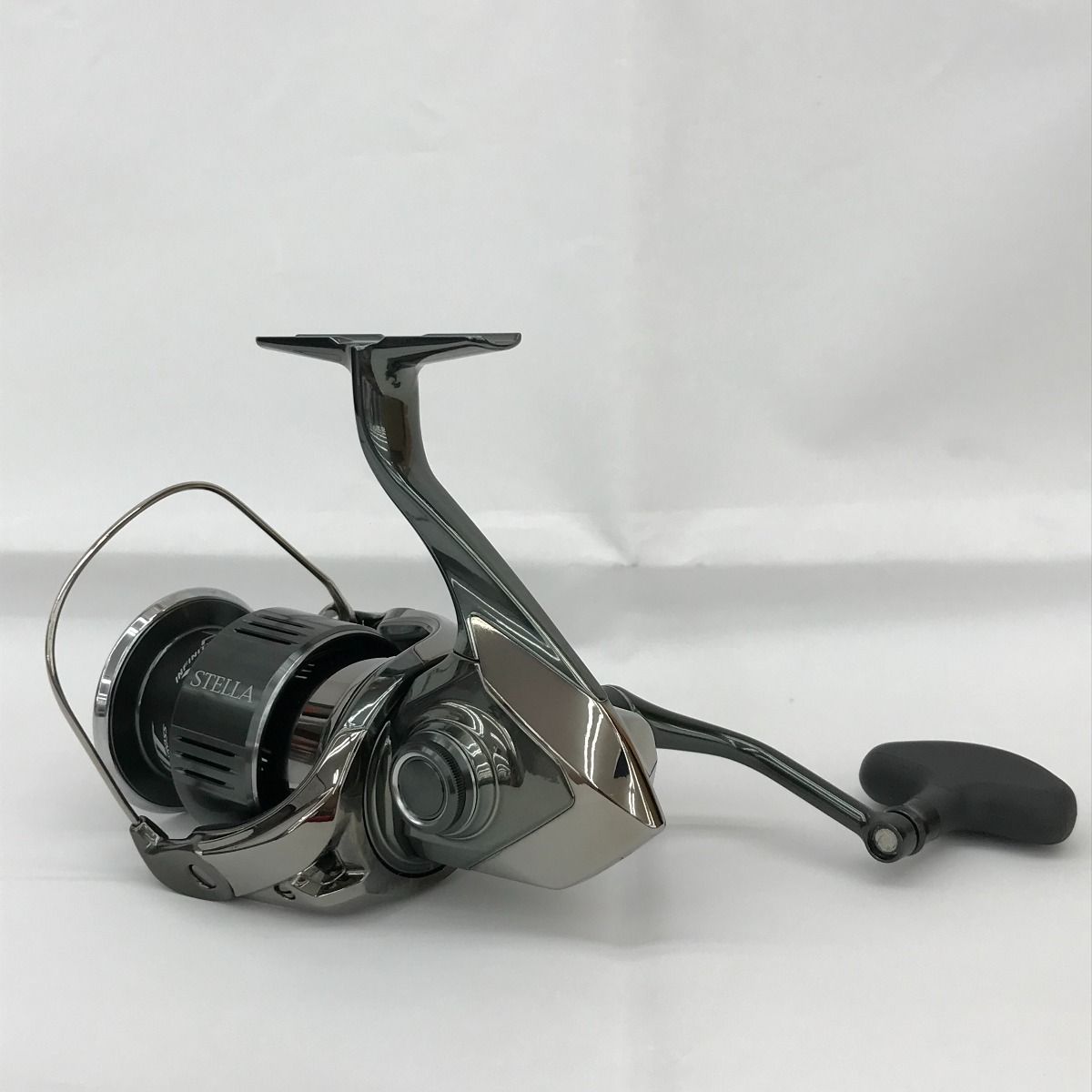 □□SHIMANO シマノ 22ステラ 4000XG 箱付 スピニングリール STELLA 043962 - メルカリ