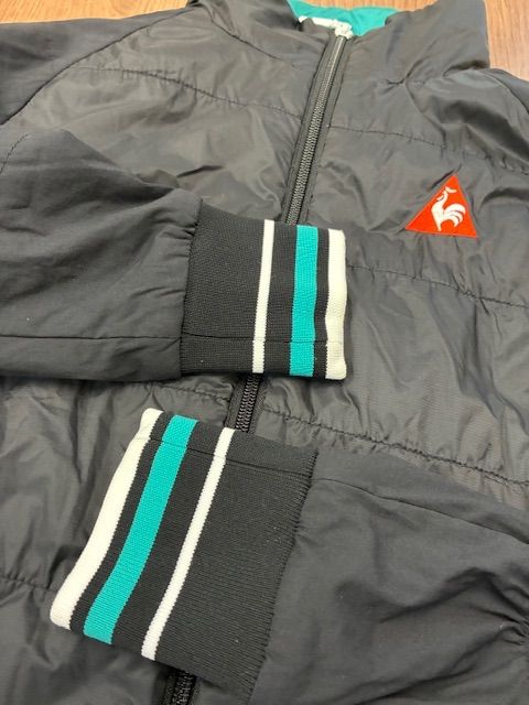 サイズ：2 JACK BUNNY ジャックバニー  裏メッシュ ジップジャケット ドット柄 ブルー系 [240101484454] ゴルフウェア レディース ストスト サイズ：2 JACK BUNNY ジャックバニー 裏メッシュ ジップ