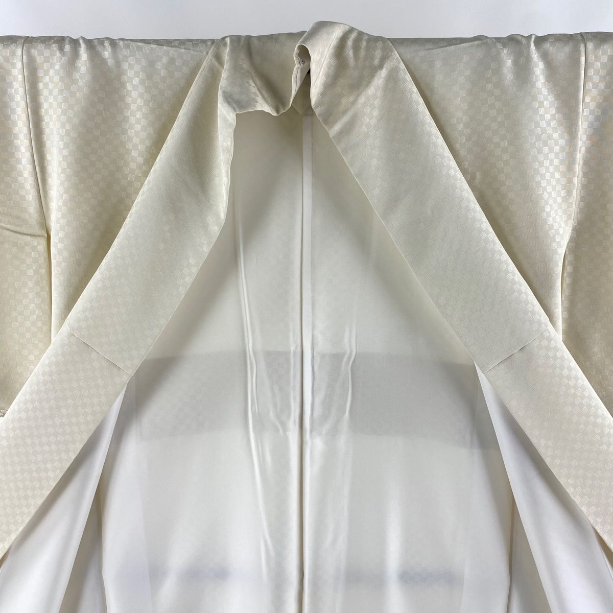 お召 身丈155cm 裄丈63cm S 袷 市松 クリーム 正絹 美品 逸品 【中古  