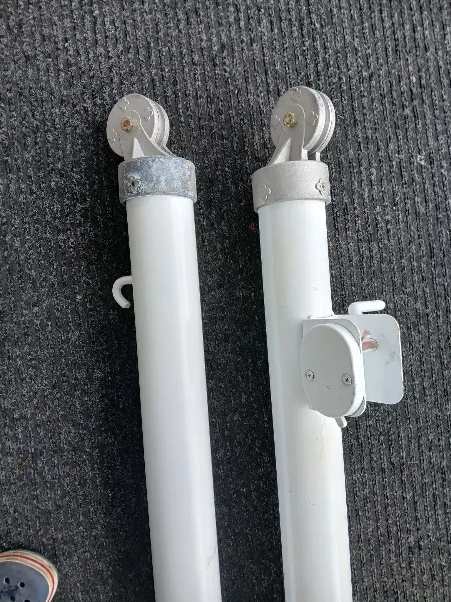 족구用支柱金物式