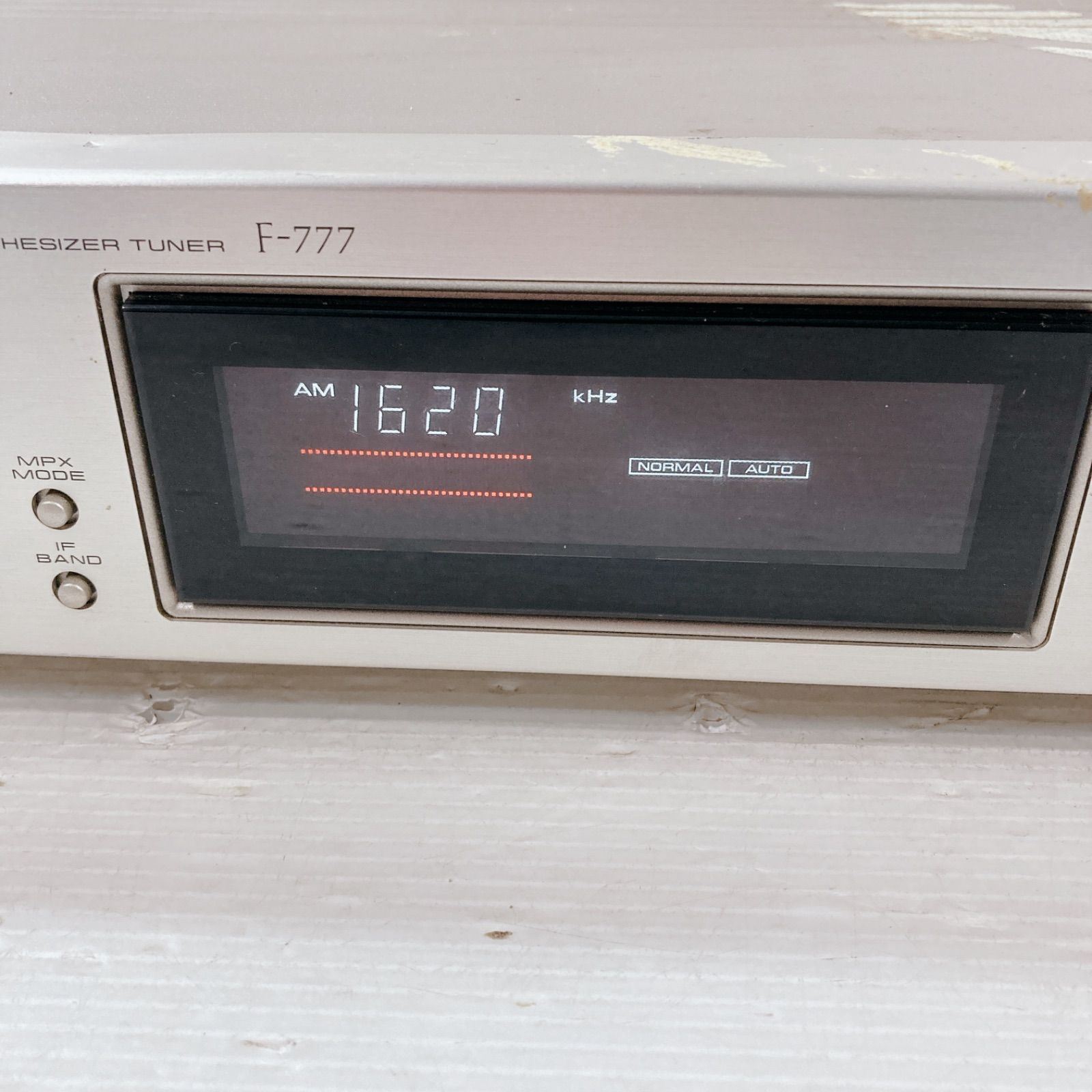 パイオニア F-777 DIGITAL SYNTHESIZER TUNER Pioneer FM/AM DIGITAL-SYNTHESIZER TUNER F-777 ラジオ