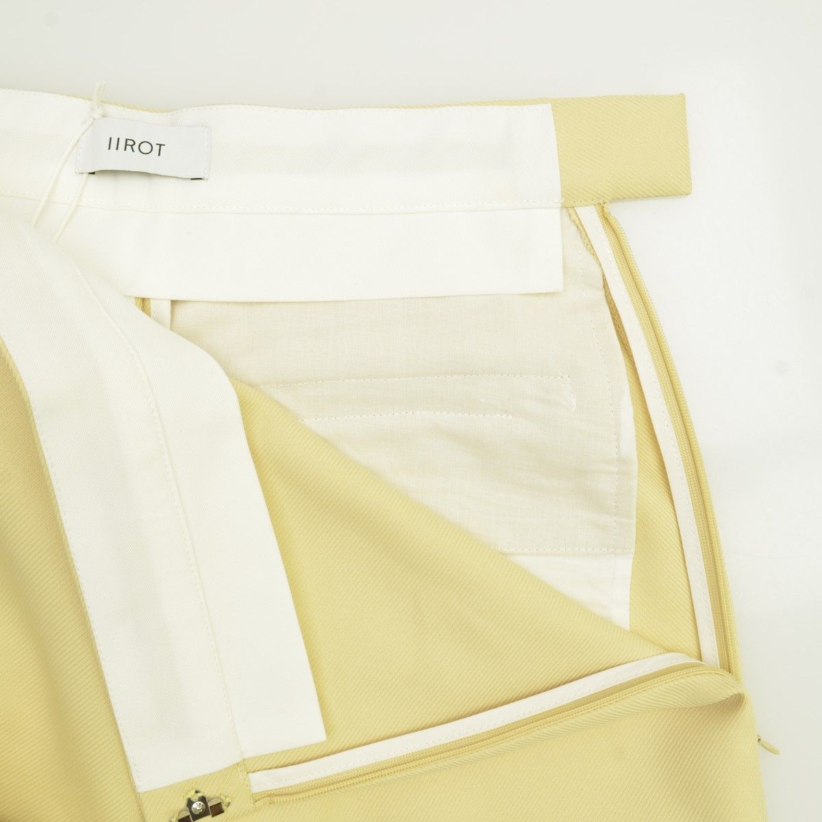 34【IIROT/イロット】 017-022-WP26 Eco pet slit Trouser パンツ  