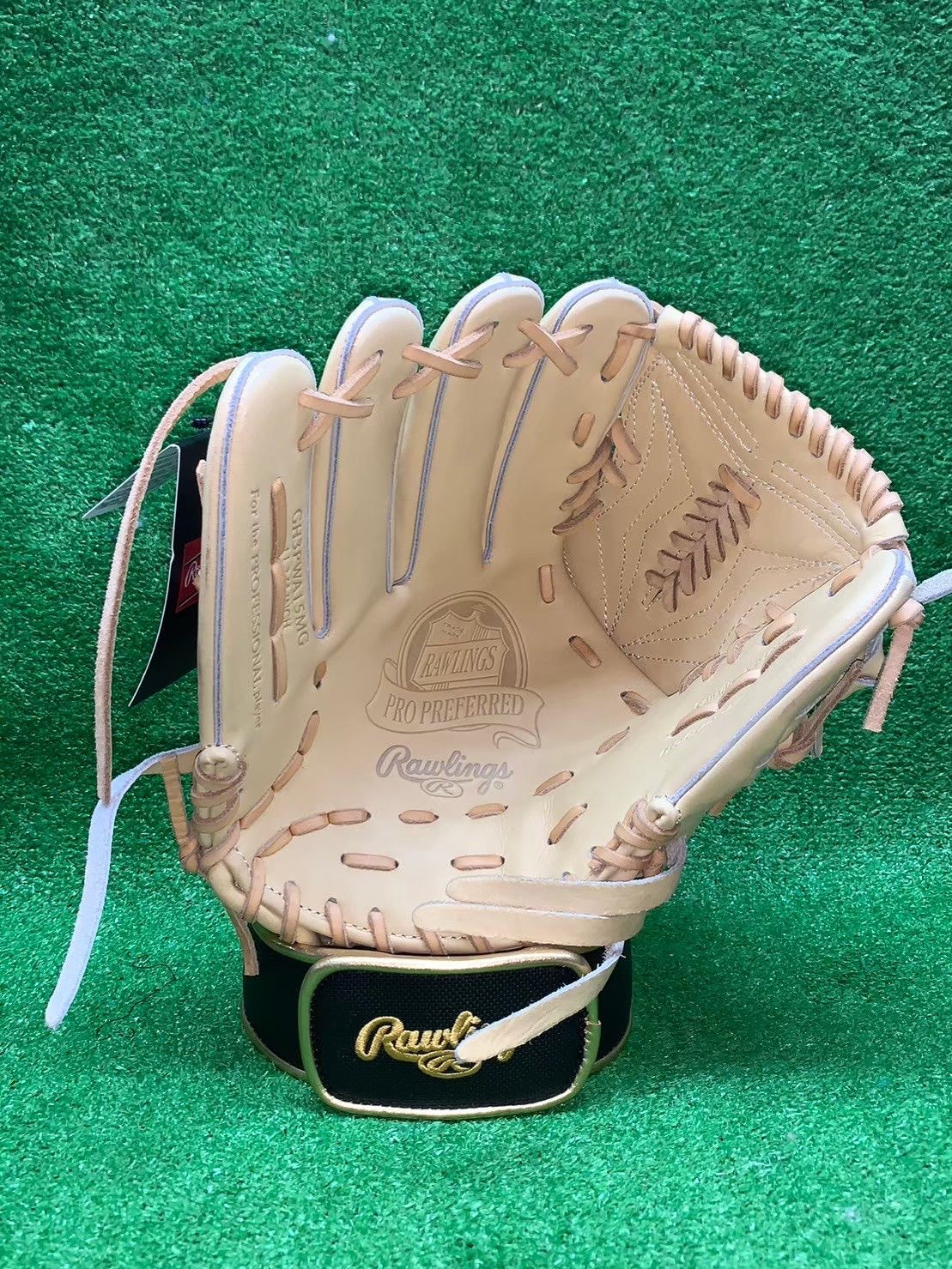 ryu グローブ グラブ　硬式用　希少　投手用　キップレザー ryu グローブ グラブ 硬式用 希少 投手用 キップレザー リュウ GLOVE