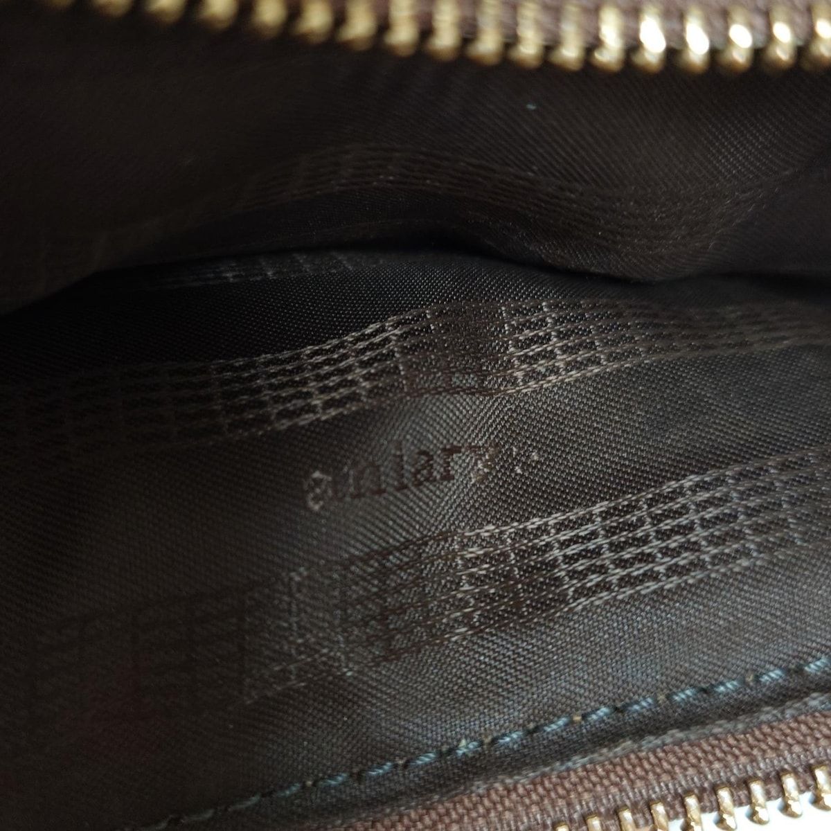 ウエストポーチ