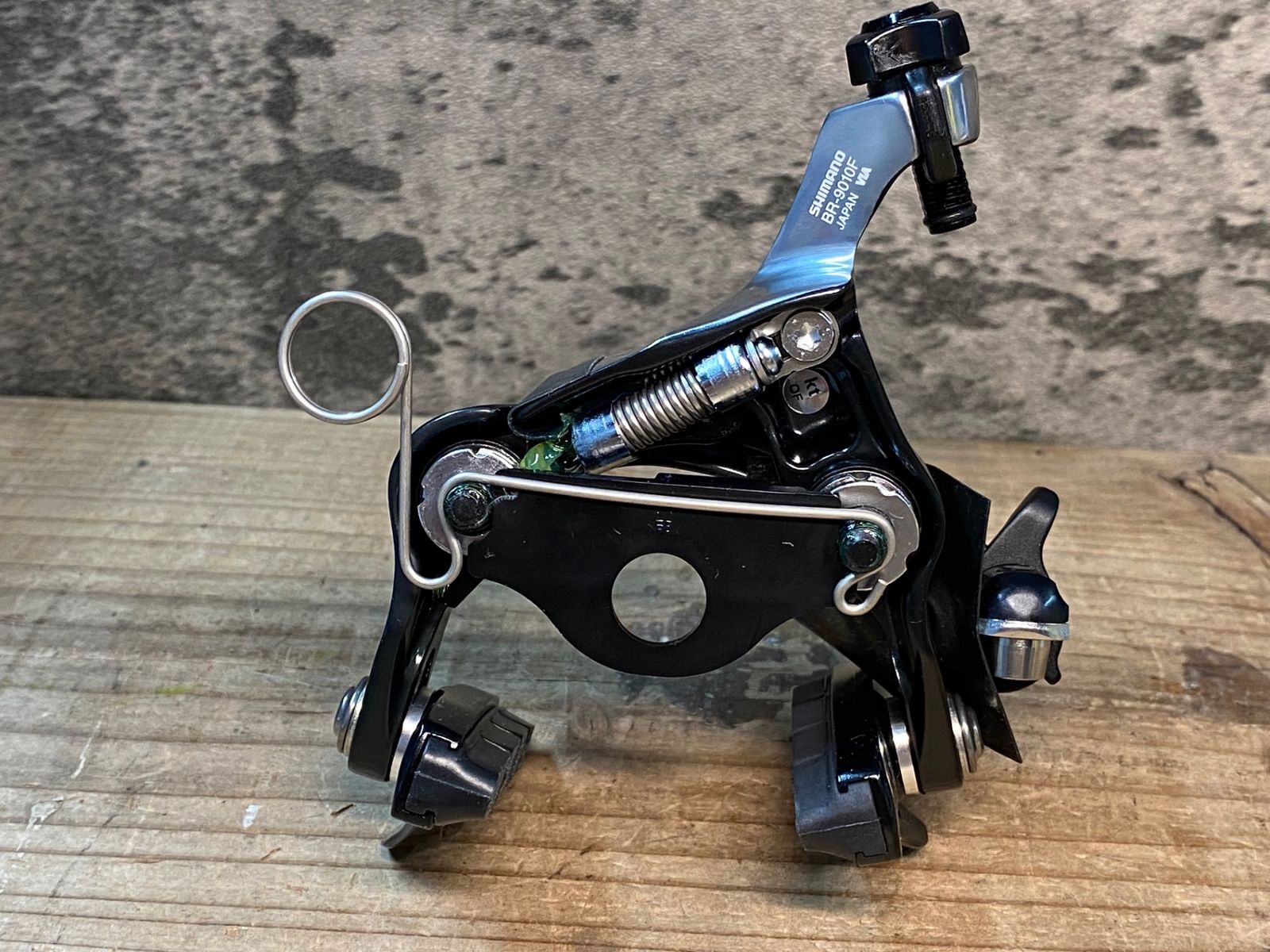 シマノ デュラエース BR9010F Shimano Dura-Ace BR-9010-F Direct Mount Front Brake Caliper