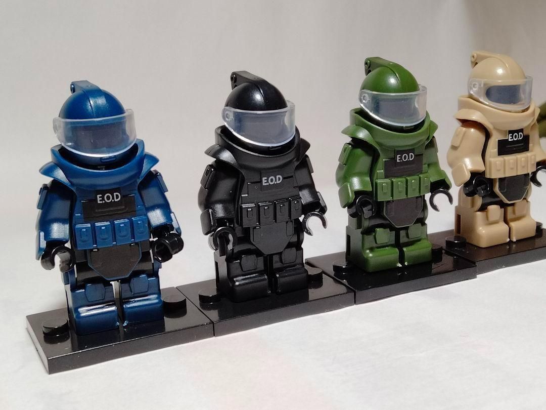 ☆対爆スーツ×4色 防具 パワードスーツ レゴ互換 EOD 爆発物処理