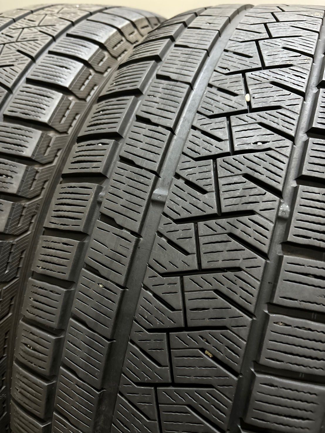 新品スタッドレス　ピレリ　225/60R18　ハリアー・ラブフォー・アルファード PIRELLI RAV4 CR-V アルファード 225/60R18 【送料無料】 輸入