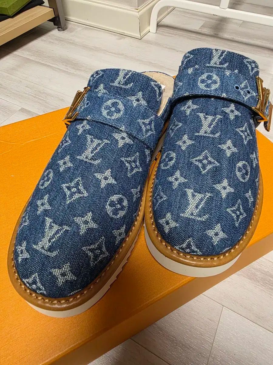 美品✨ ルイヴィトン ウォーターフォール デニム サンダル ミュール