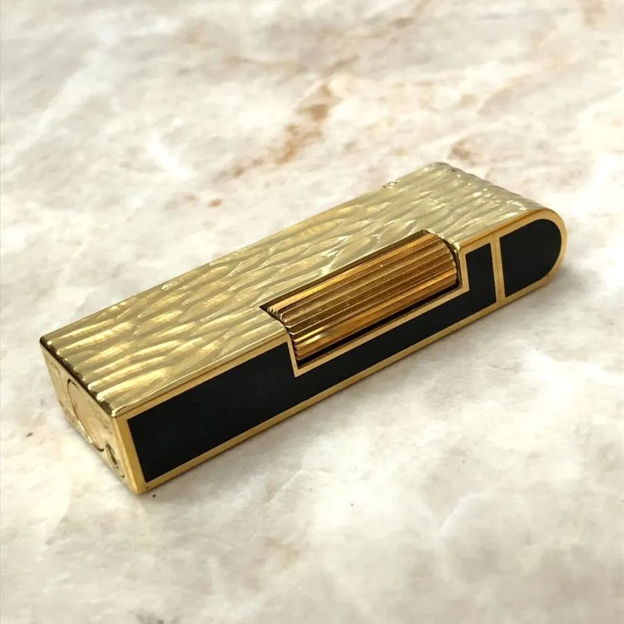 dunhill ゴールドライター 未使用に近い オリジナルボックス付き dunhill ダンヒル ガスライター 着火未確認 箱付き - メルカリ