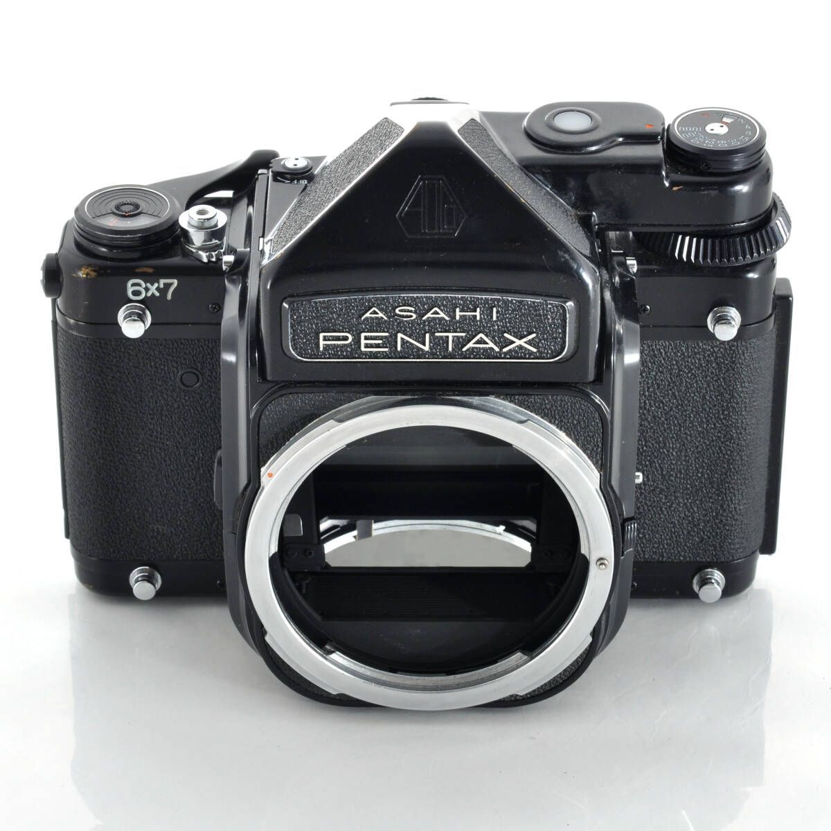 ペンタックス PENTAX 6x7 TTL 中判フィルムカメラ 露出計やバッテリーランプも正常 M002a