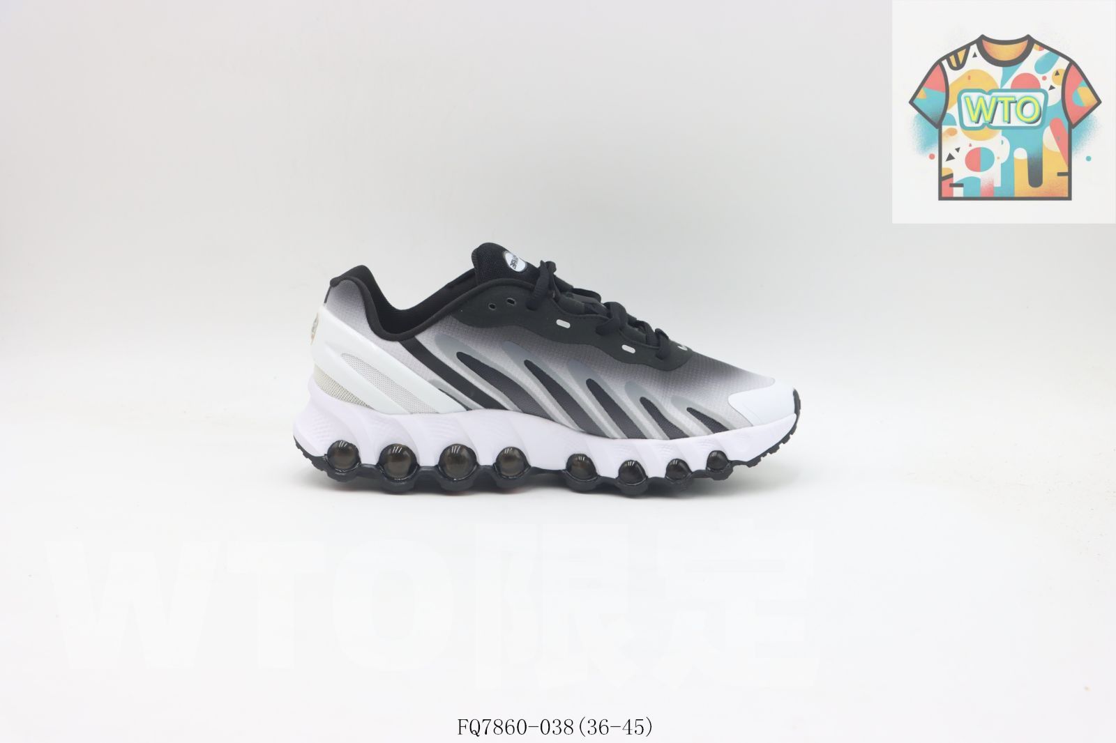 今日WTO】Nike ナイキ ランニングシューズ FQ7860-038 ホワイト